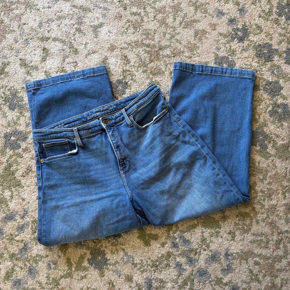 Universal Thread Light Blue wide leg jeans